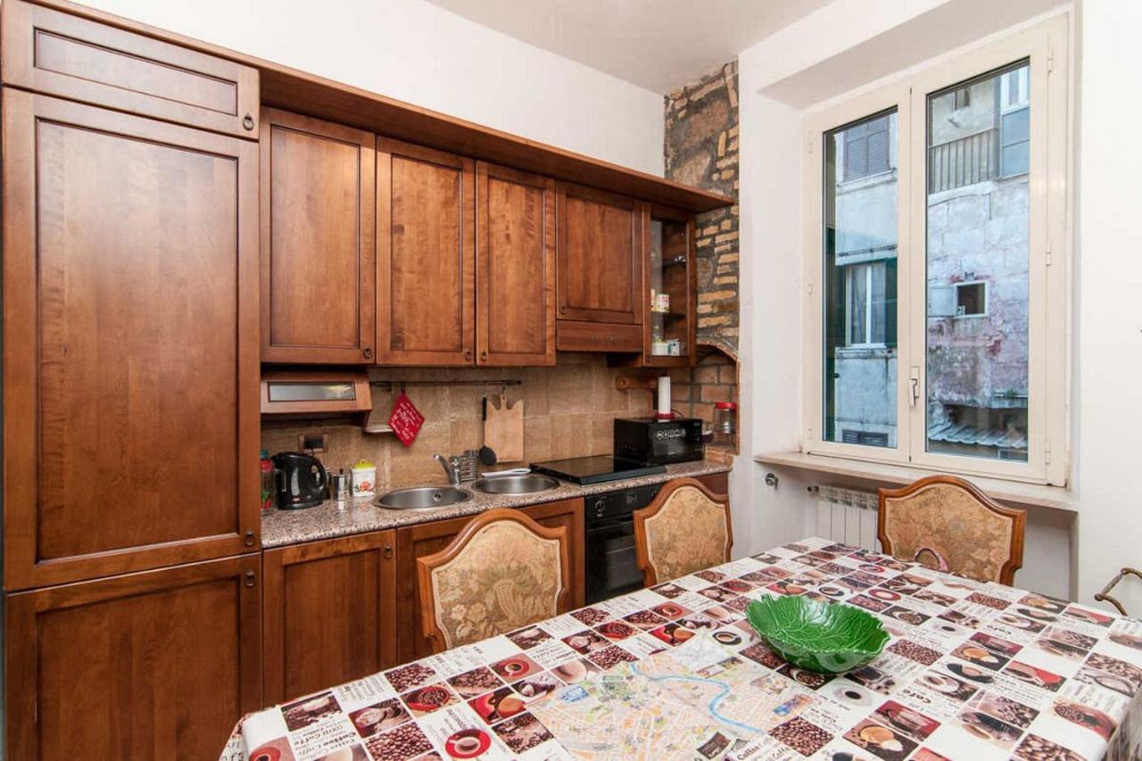 Termini Colosseum Apartment Roma Ngoại thất bức ảnh